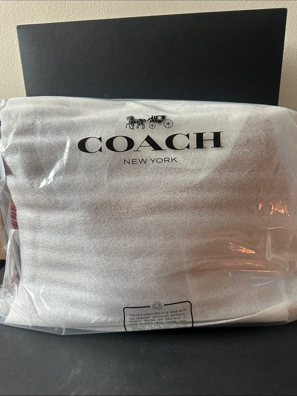 NWT Coach Laurel
Shoulder Bag With Charms CES23
Straw/Gold/Russet - Picture 9 of 9